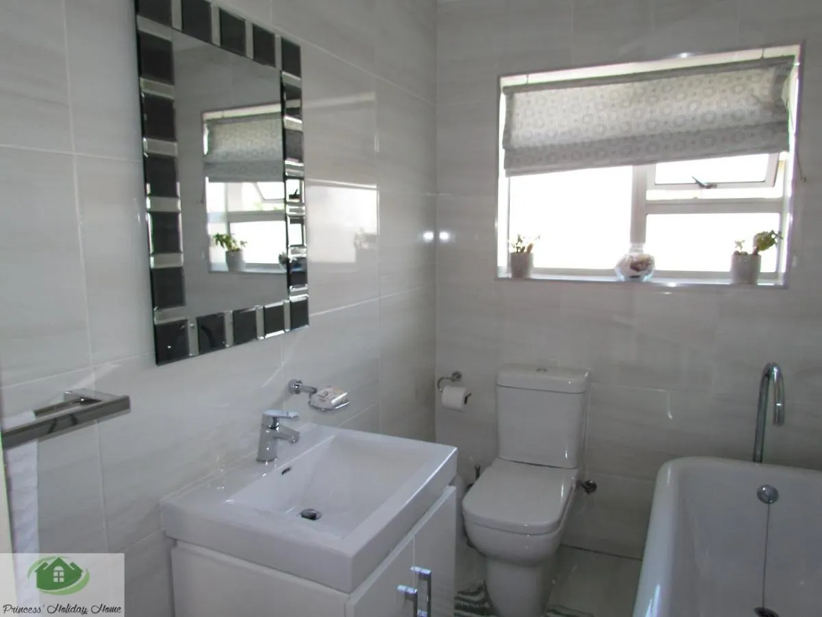 Princess Holiday Home Cape Town