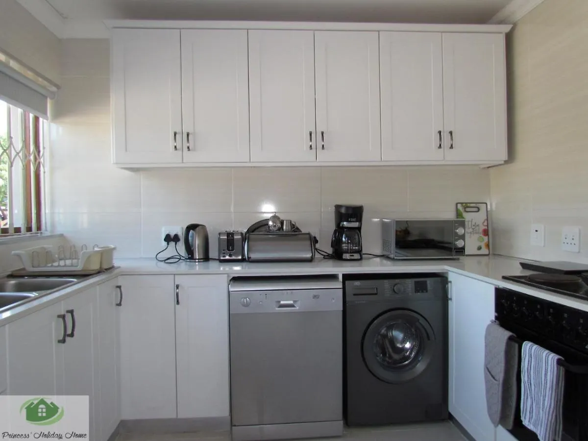 Princess Holiday Home Cape Town 0*,